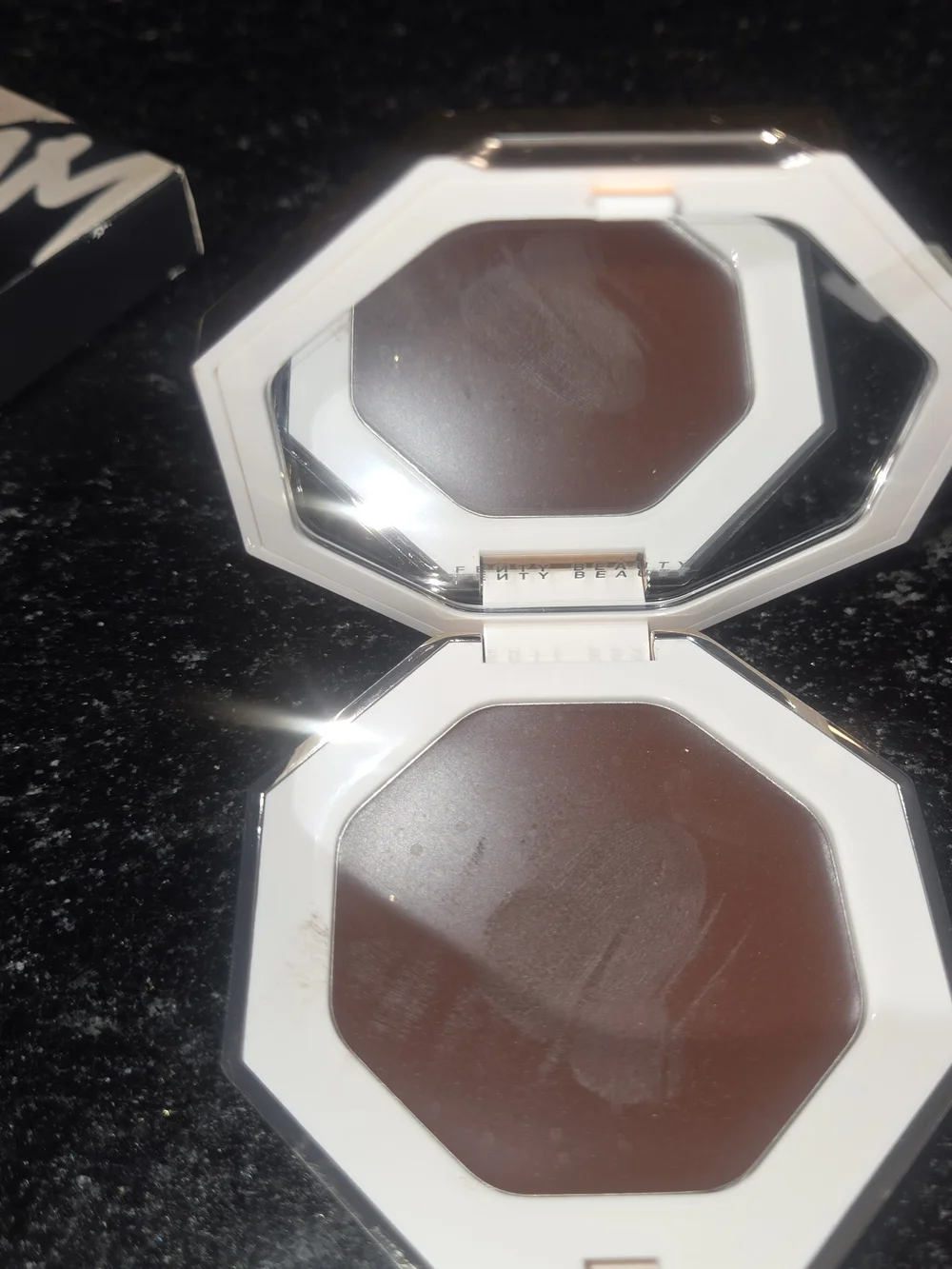Fenty Beauty Cheeks Out Freestyle Cream Bronzer - Color Tofee Tease